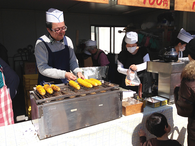 香ばしいとうもろこしに