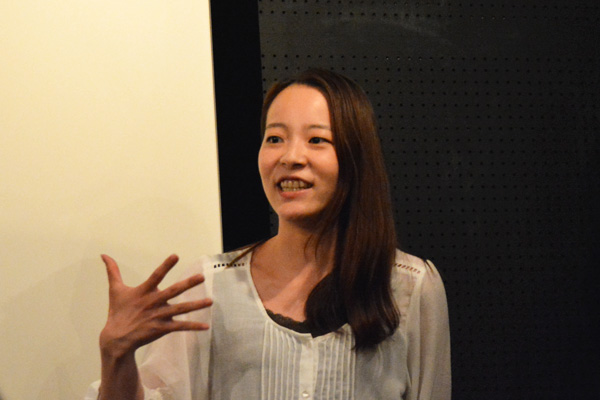 第五回観客賞作品「溺れるボレロ」とよ子役・富岡英里子さん 『リハーサルの時点では海も静かで晴れていたのですが、撮影が始まると台風が近づいてきて、水しぶきを浴びながら撮影した作品です』