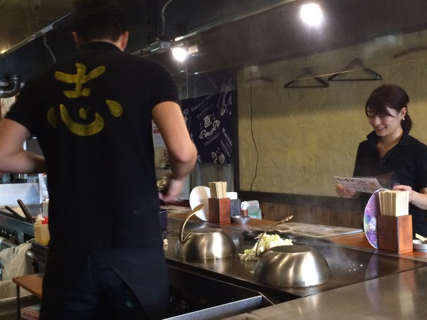 男の背中、といった感じ