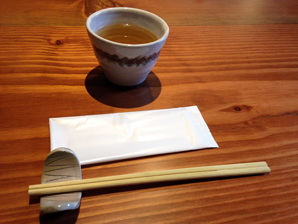 お茶はそば茶