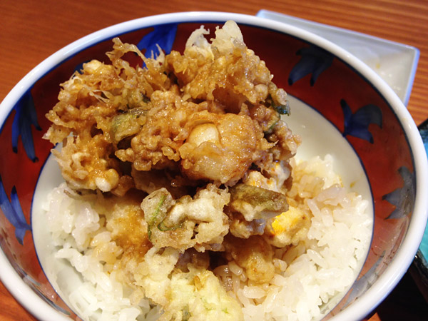 野菜、海老、貝柱のかき揚げご飯