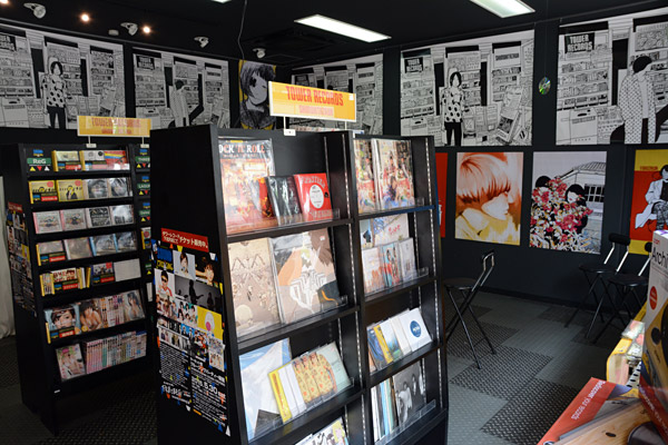 Shimokitazawa SOUND CRUISING 2015に出演するアーティストを中心に2000枚近いラインナップ