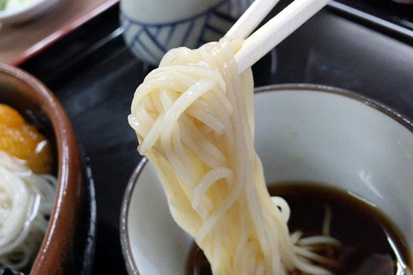 改めて、冷麦だけでいただく