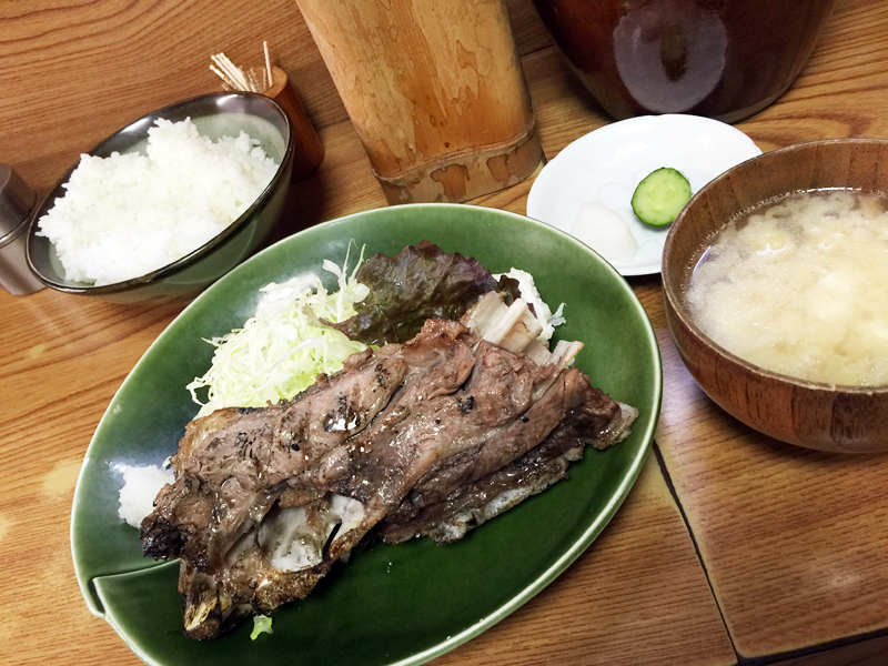 とん水の『マグロカマ定食』750円