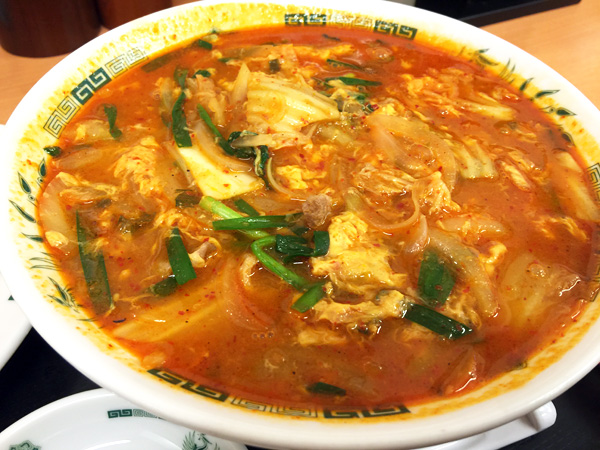 日高屋 『チゲ味噌ラーメン』 590円