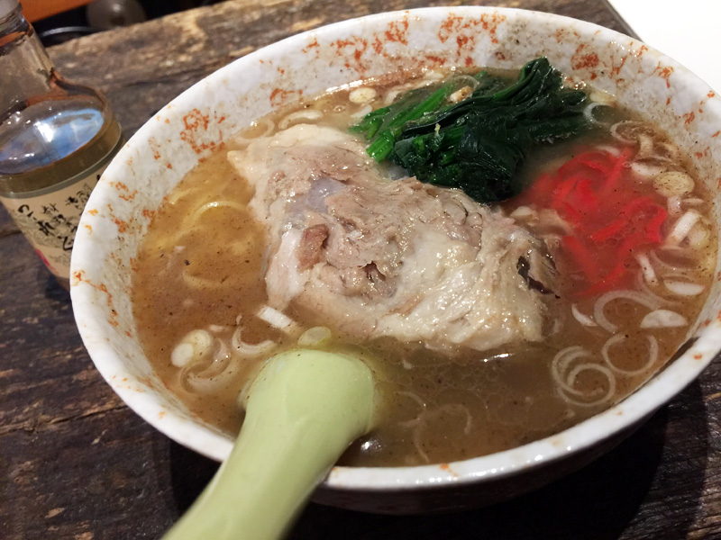 空飛ぶこぶたやの『豚そば』800円(税込)