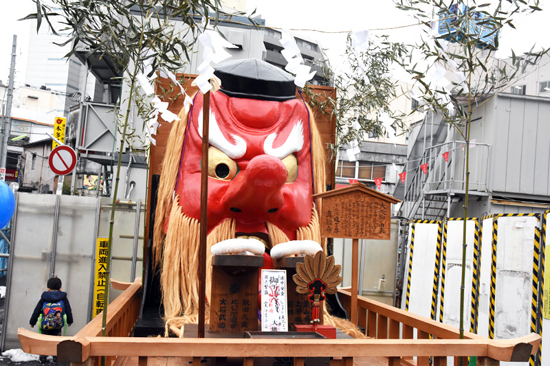 下北沢の街を廻った、大天狗面車。今年も無事終わりありがとうございました