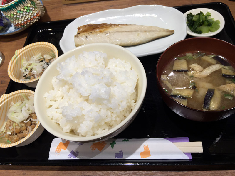 納豆工房せんだい屋の『納豆食べ放題鯖定食』 890円(税別)