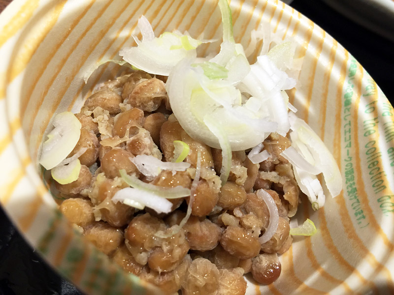 雑穀の「きび」が入った「きび納豆」