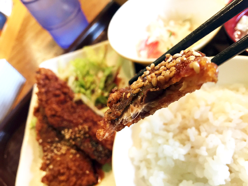 カラッと揚がっていて、小骨も気になりません