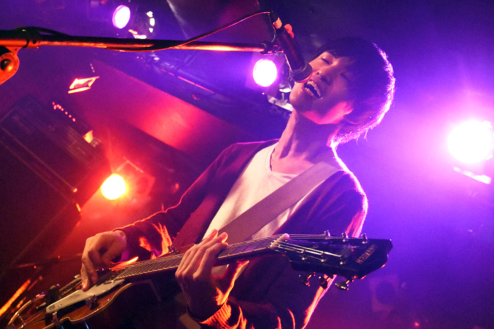 Blue Bird's Claxon - NEW CITY GIANTS vol.4