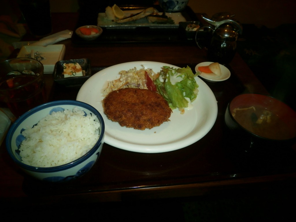 おじゃが　コロッケ定食