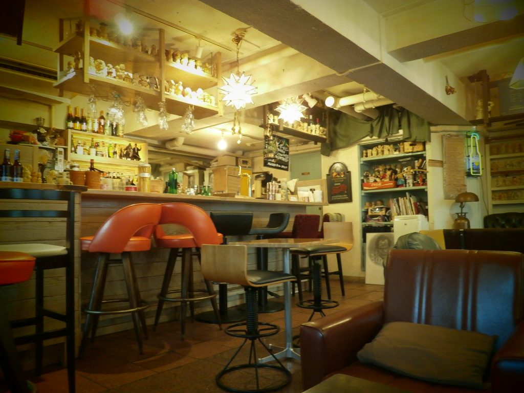 Cafe《Vizz》店内