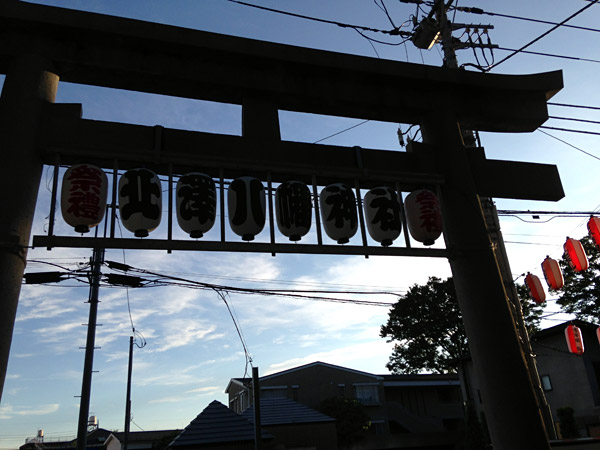 明日から2日間、沢山の人が北沢八幡神社に訪れます