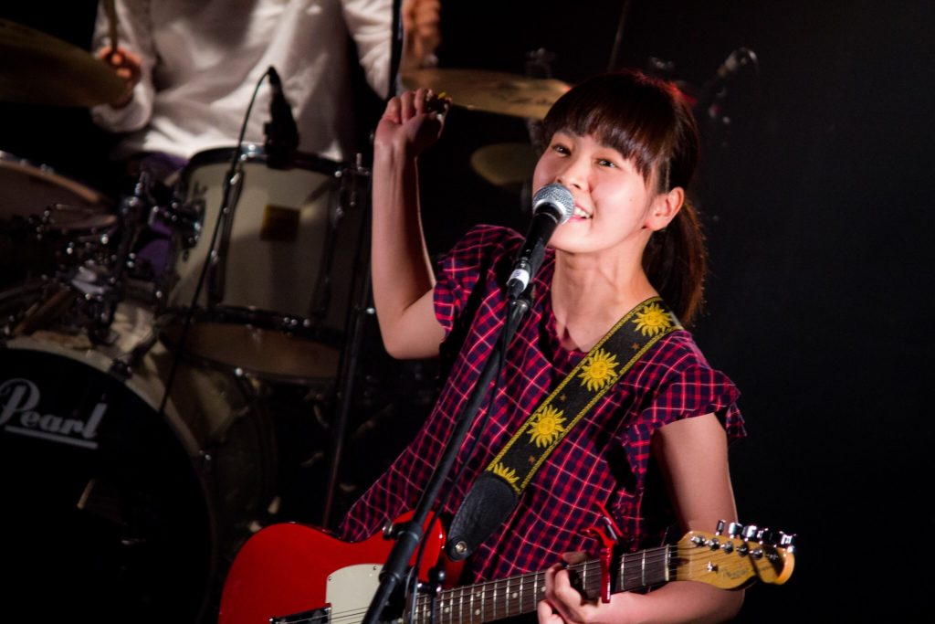 Gt.Vo 廣岡優子(ゆーきゃん)