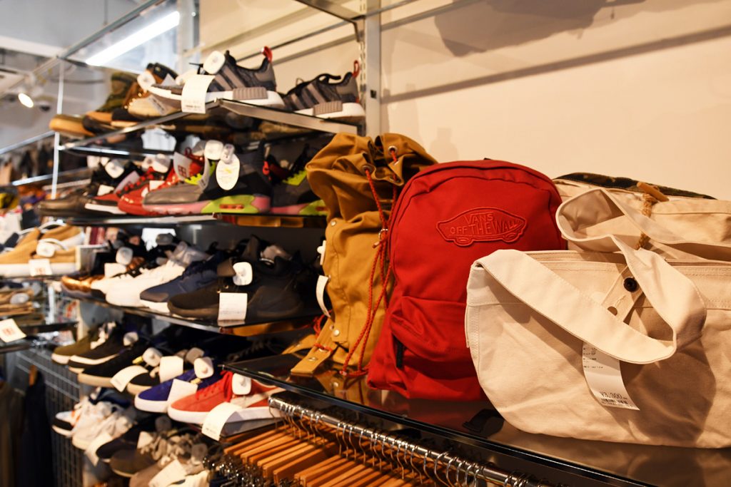 BAZZSTORE（バズストア）下北沢南口店 3F
