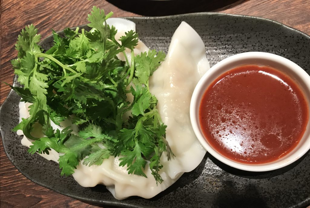 パクチー水餃子