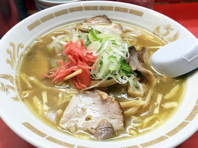 『一龍』の「にんにくそば」