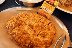 「じゃがいも入りオムレツ」
