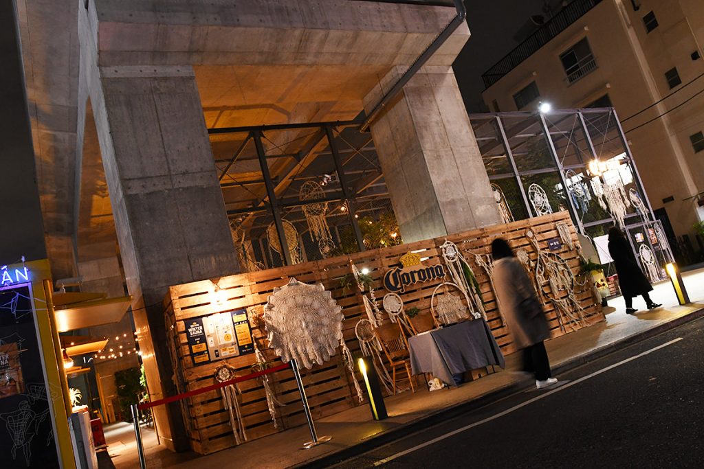 『CORONA WINTER SAUNA SHIMOKITAZAWA』外観