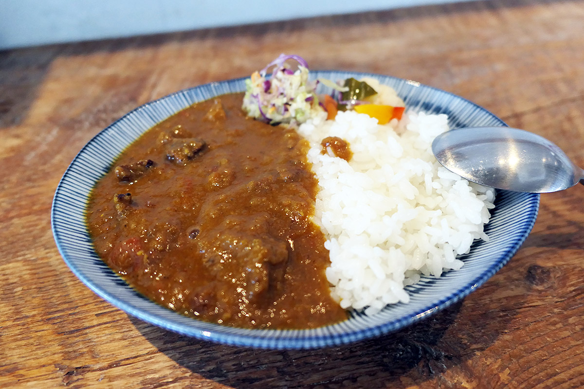 yuzukiの『トロトロ牛スジのスパイスカレー』
