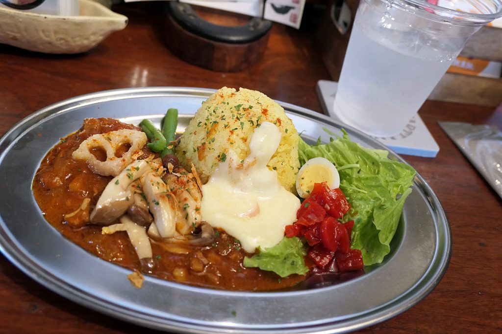 ARENA下北沢の『シモキタカレー超』