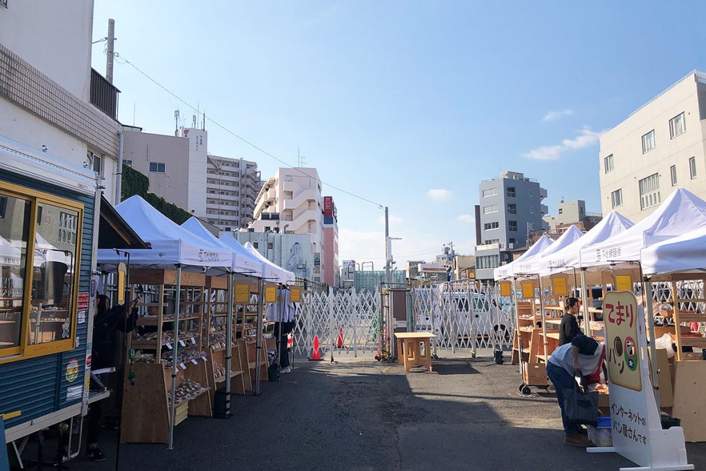 各地から様々な人気パン屋さんが揃います