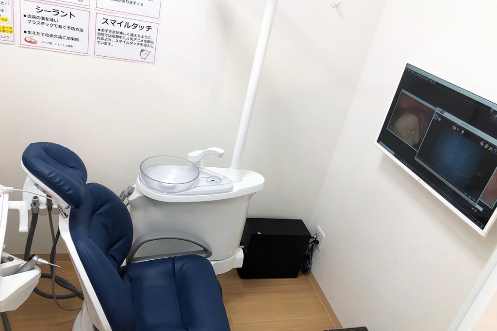 こちらはキッズ向けの診察室、こちらは完全個室