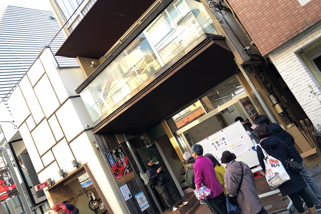 下北沢一番街商店街事務所へ