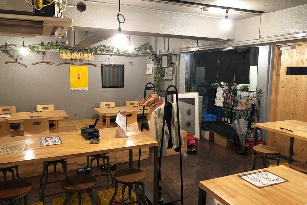 元々カフェバーということもあり、居酒屋とは思えないようなスタイリッシュな雰囲気