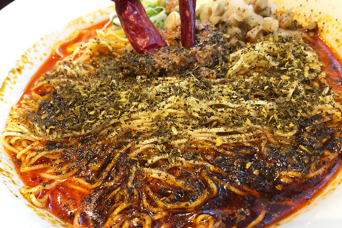 「もっと」辛くした、青鬼・担々麺