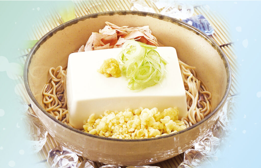 リリースで使われている「豆腐一丁そば」写真、そうか、その向きが正面だったのか。よく考えたら、ちゃんと正しい向きで出してくれていた