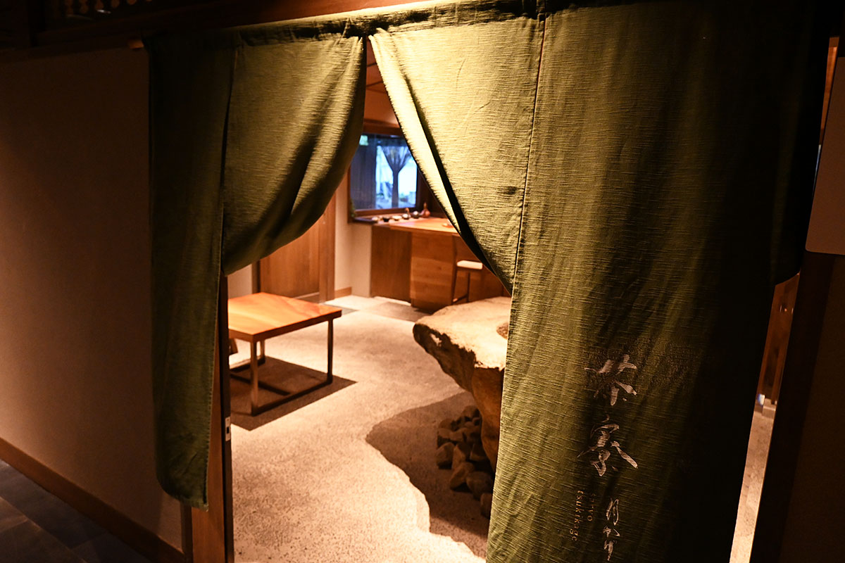 茶寮 月かげ