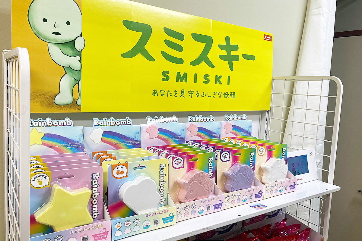 『SMISKI POP UP STORE in SHIMOKITA』店内の様子
