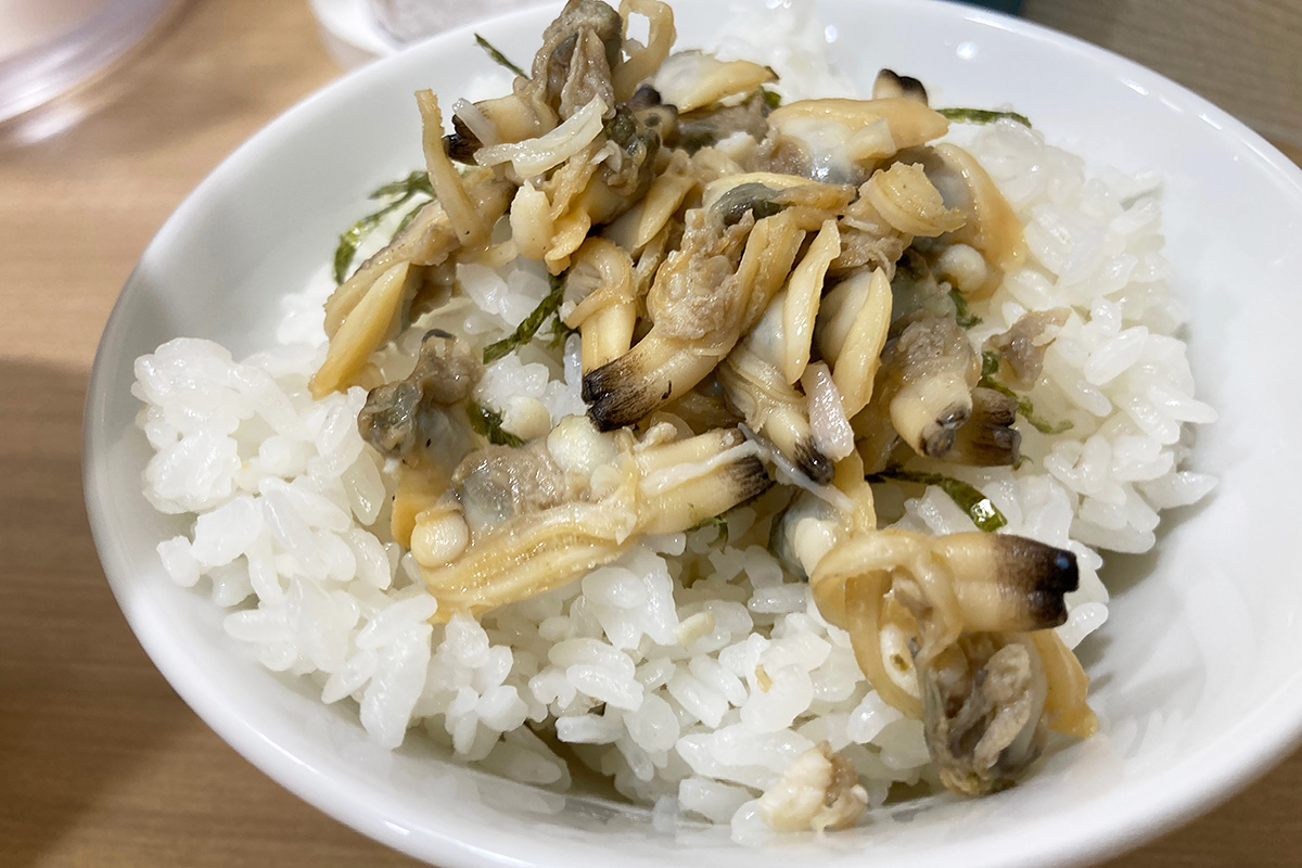 今月の月替わり貝ごはんは「あさりのしぐれ煮ごはん」