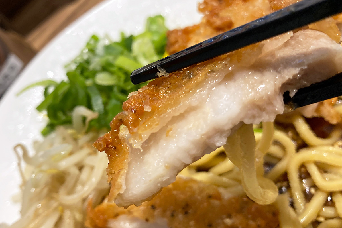 肉汁あふれる揚げたてパーコー