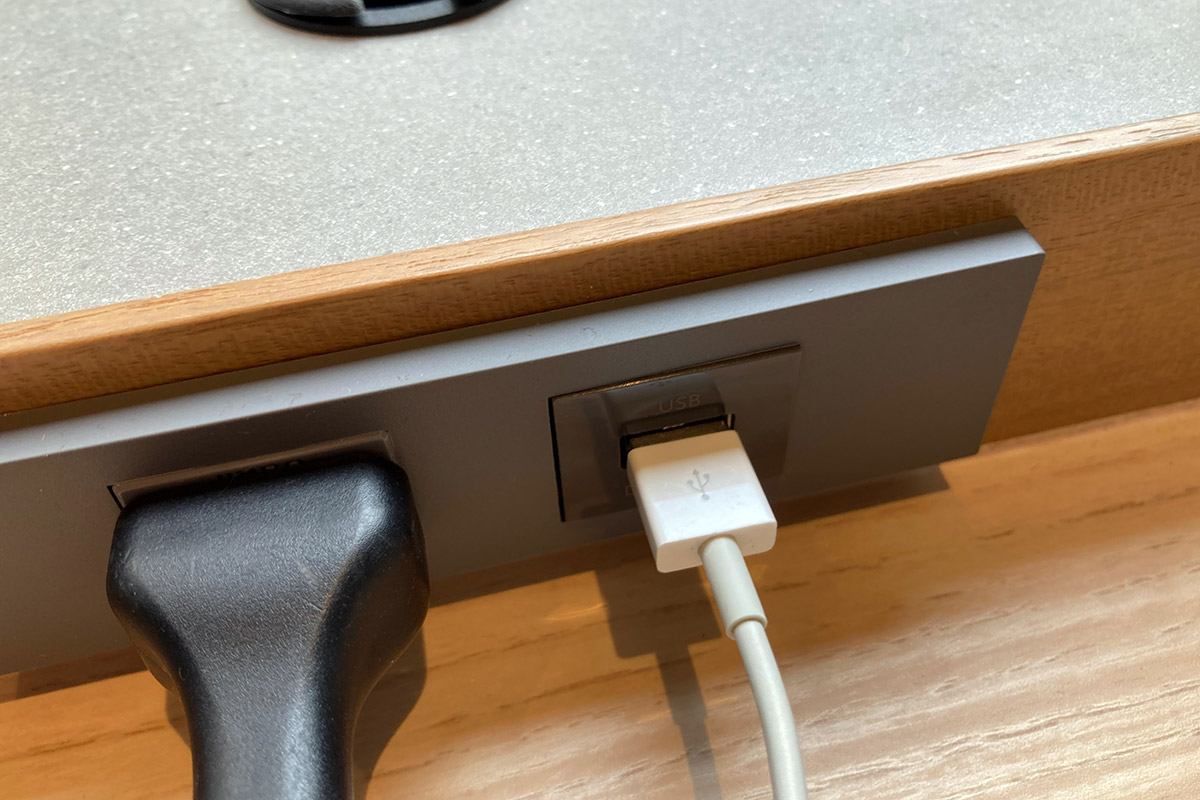 もちろん電源完備です