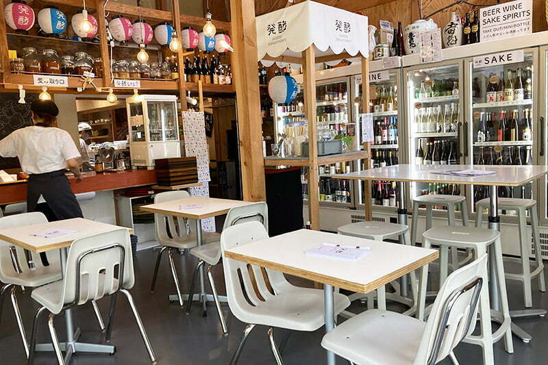 発酵デパートメントのカフェスペース