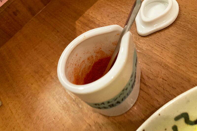 刺激を求め、カイエンペッパーを
