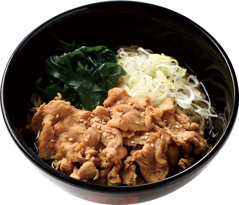 箱根そばの「肉そば(うどん)」590円(税込)