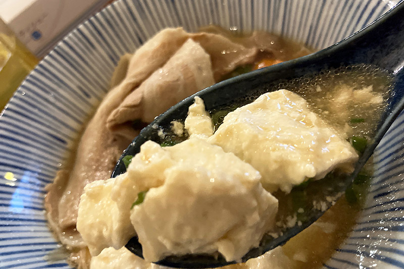 お豆腐も美味しい、それにしても豆腐まで自家製するとはこだわりが半端ない