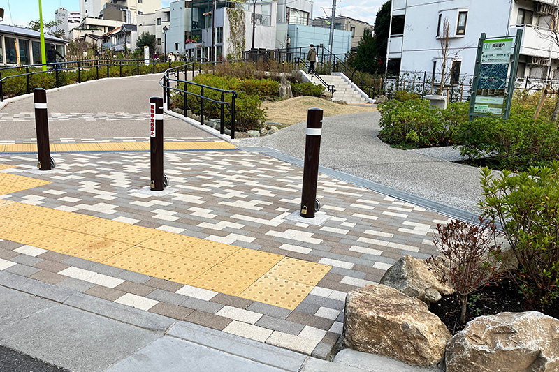 シモキタ雨庭広場
