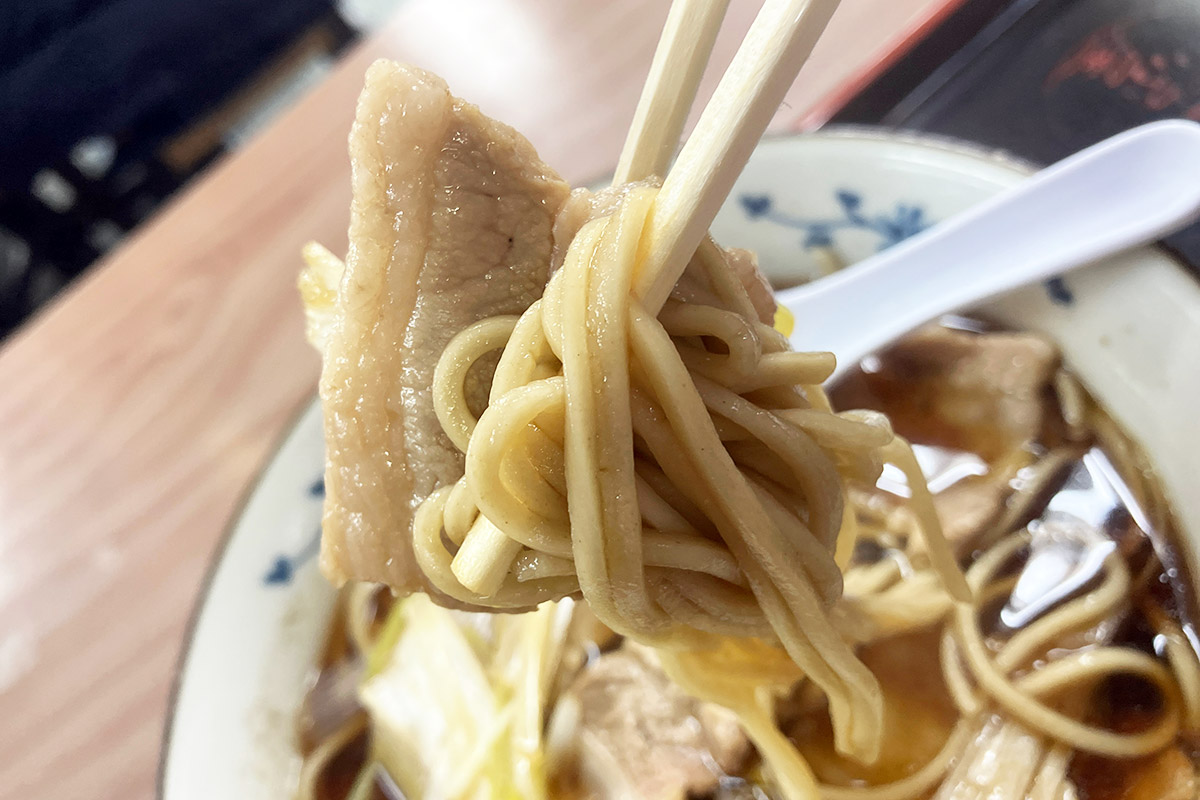 豚肉とネギの組み合わせは、鴨とネギと同じくらい相性がいい