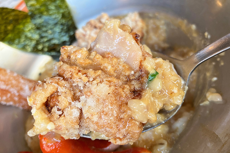 揚げたて鶏のからあげとのコンビネーションも抜群