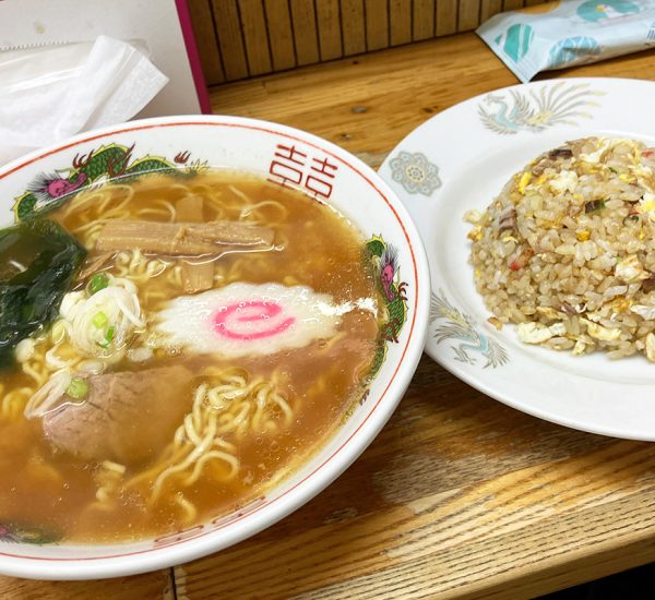 栄水の「チャーハンセット」900円（税込）