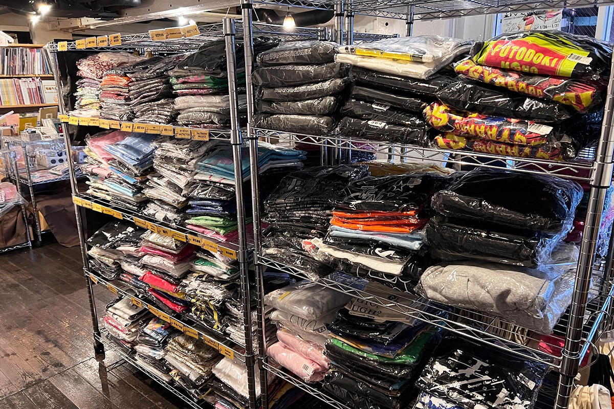 演劇グッズ専門店「観劇三昧ラボ」店内