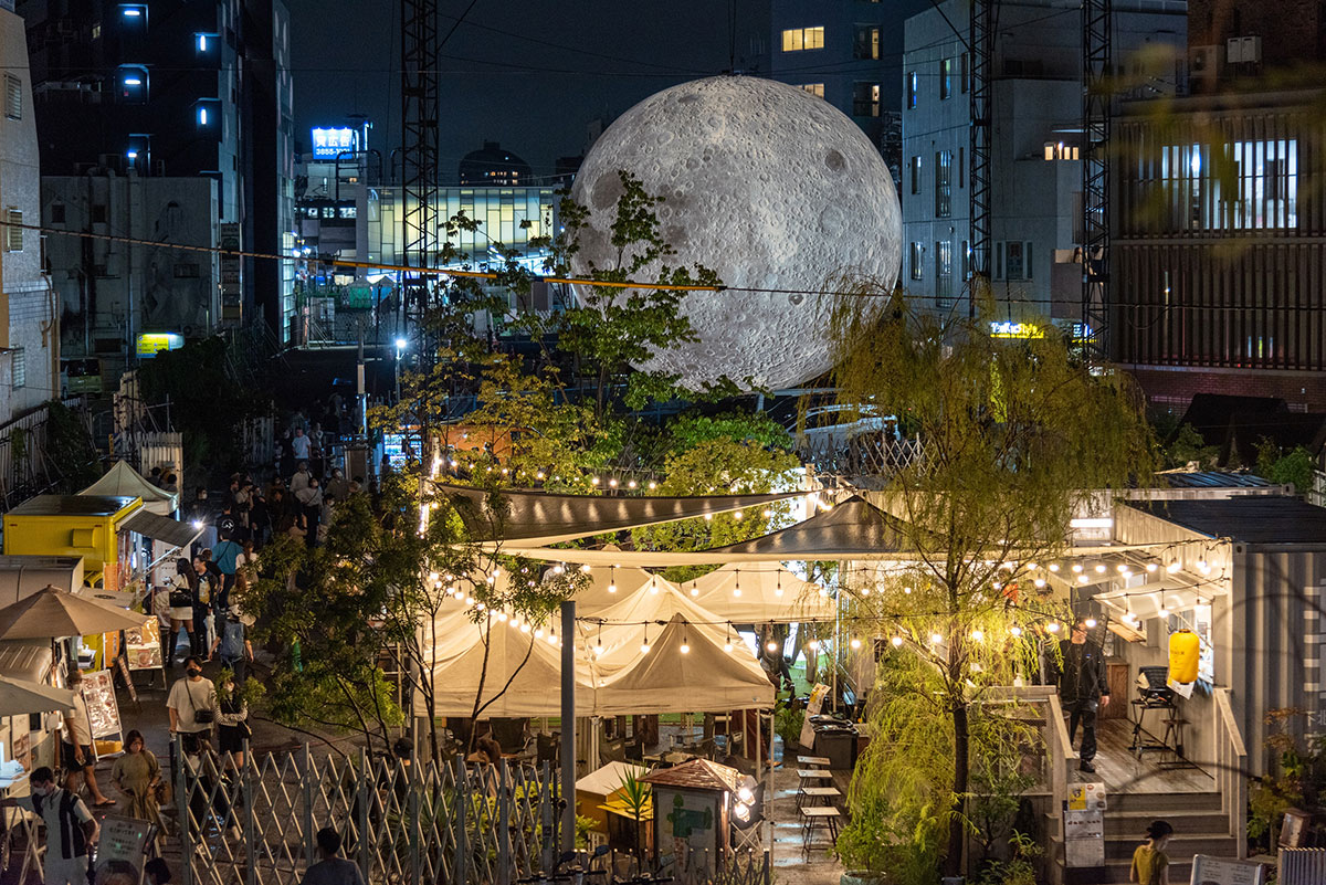 昨年の様子「Museum of the Moon」(下北線路街 空き地)