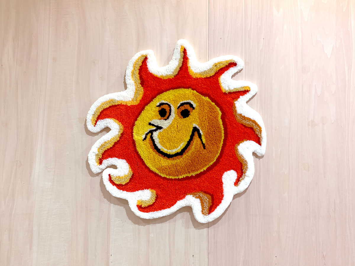 Sun Face Rug < ラグマット > Φ:600mm/ Edition: 10
