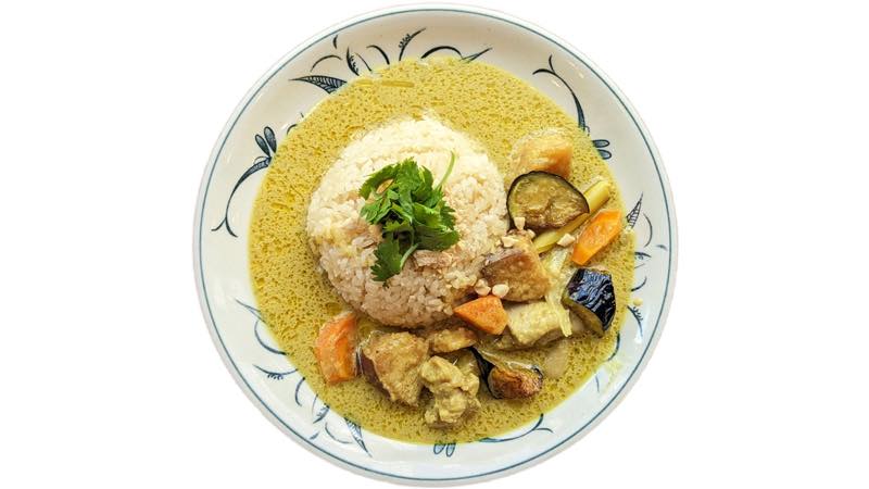 鶏肉とさつま芋のベトナムカレー
900円