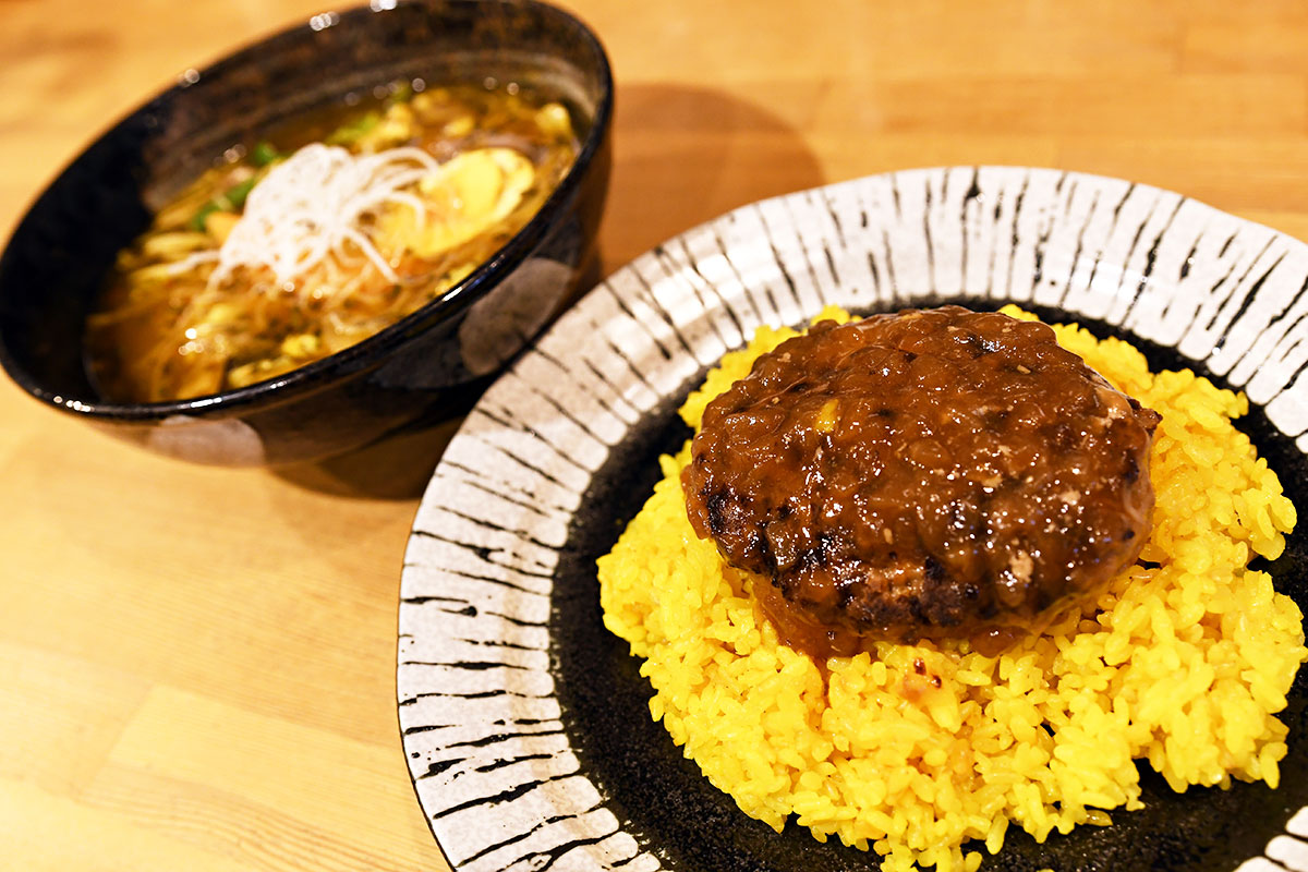 「藤枝市小川商店本気ハンバーグとスープカレー」